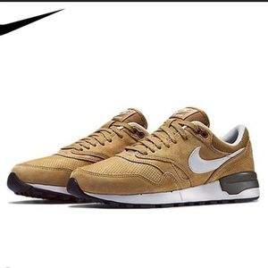 Nike AIR ODYSSEY LTR